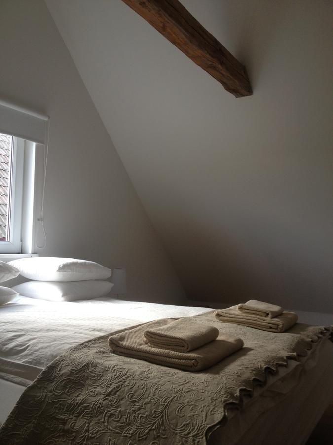 Red Bird Farm Bed & Breakfast Ystad Ngoại thất bức ảnh
