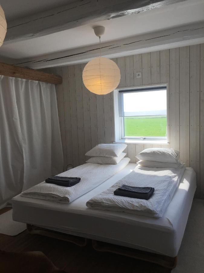 Red Bird Farm Bed & Breakfast Ystad Ngoại thất bức ảnh