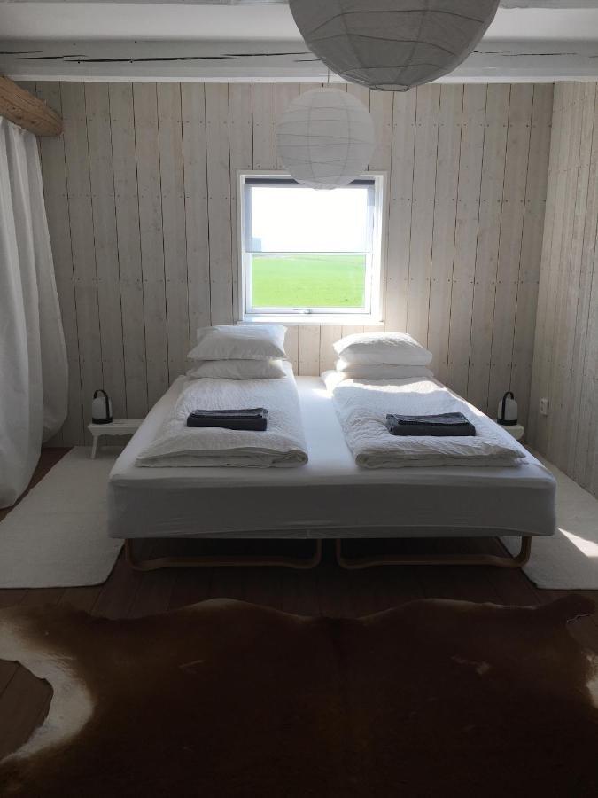 Red Bird Farm Bed & Breakfast Ystad Ngoại thất bức ảnh