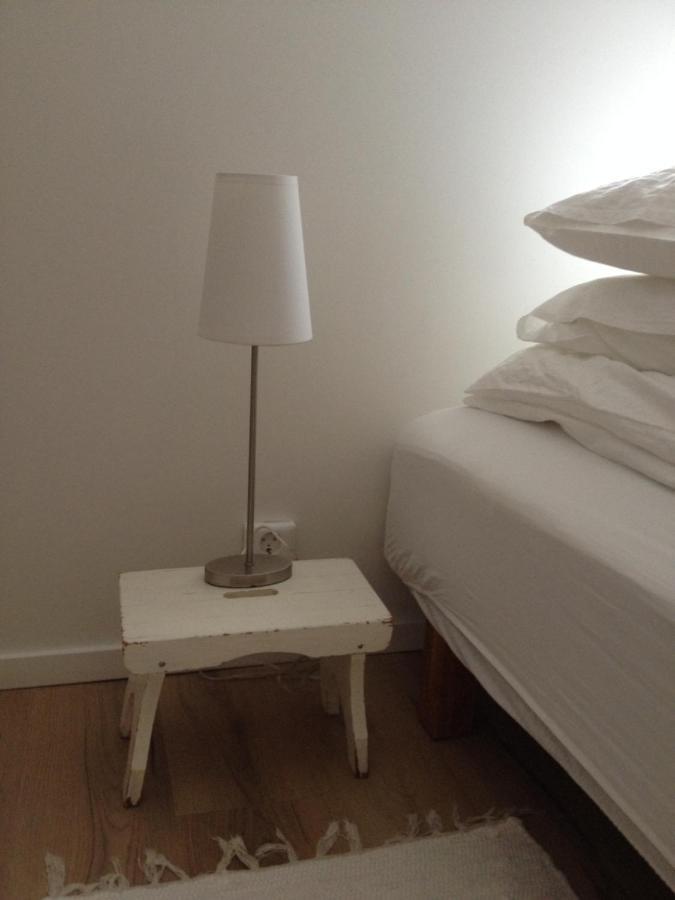 Red Bird Farm Bed & Breakfast Ystad Ngoại thất bức ảnh